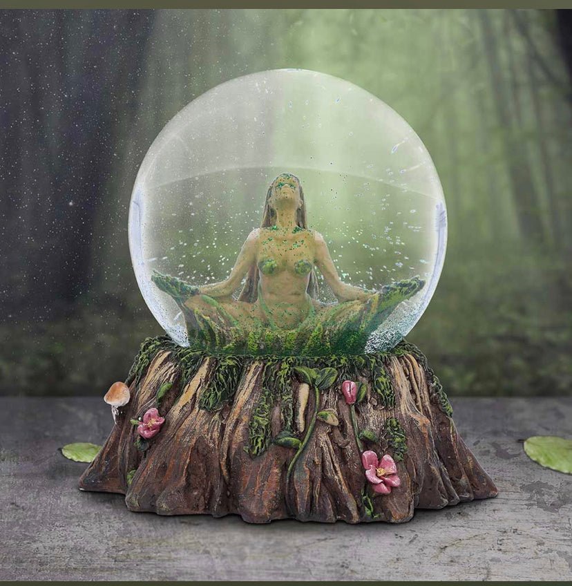 balance-of-nature-snow-globe-699945.jpg?v\u003d1699780677